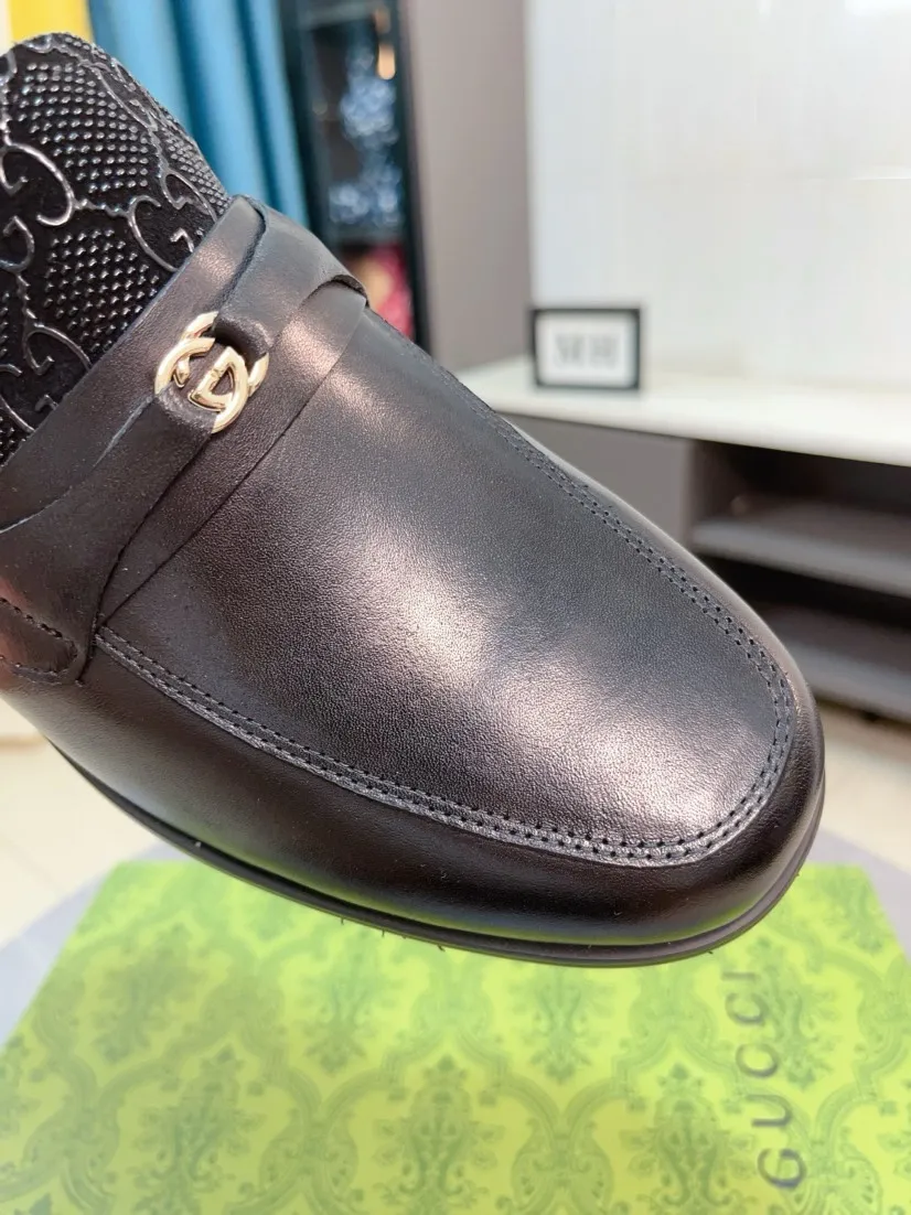 Men's shoes 💰500🌹🌹Niuli [GUCCI Gucci] A new style of formal men's leather shoes is coming~ The original quality upper is made of patent leather imported from Italy, the leather is soft and delicate, comfortable and soft first-layer cowhide lining, rubber wear-resistant outsole, the shoe shape is dignified and domineering, and the luxury charm cannot be concealed! The natural and free nouveau riche leads the trend. Code number: 38-44